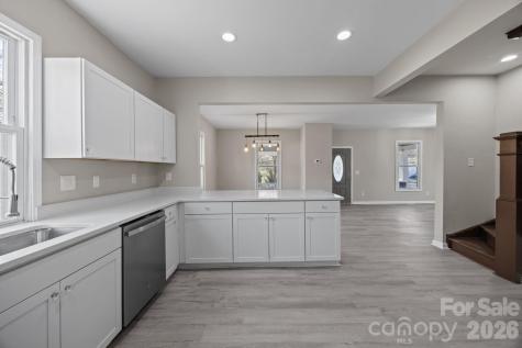 414 W Sharpe Street Statesville NC 28677