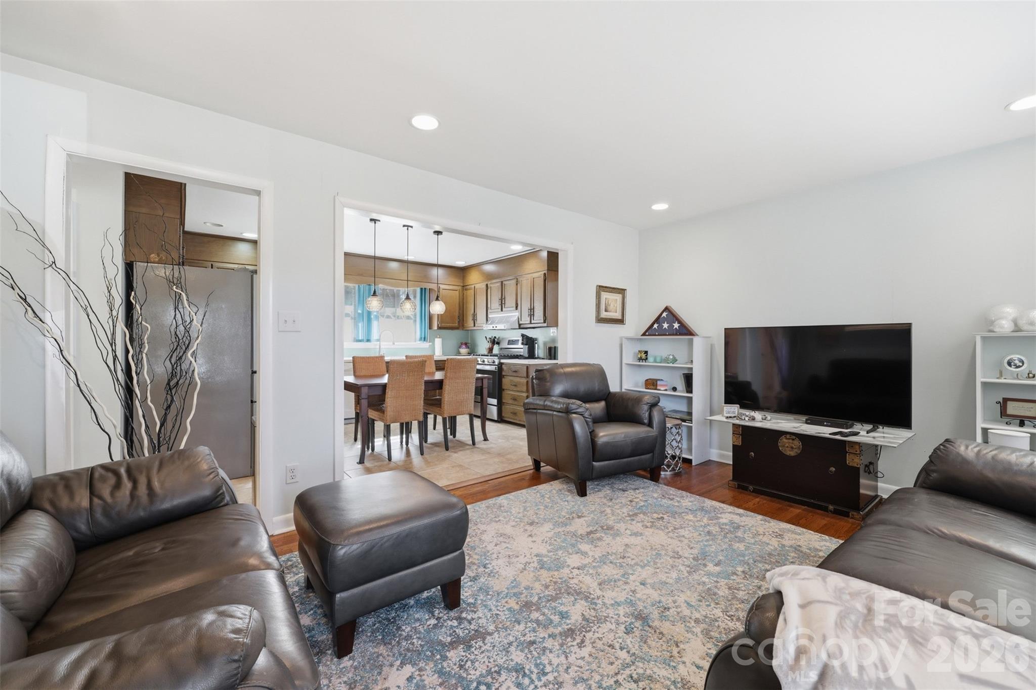 324 17th Avenue NE Hickory NC 28601