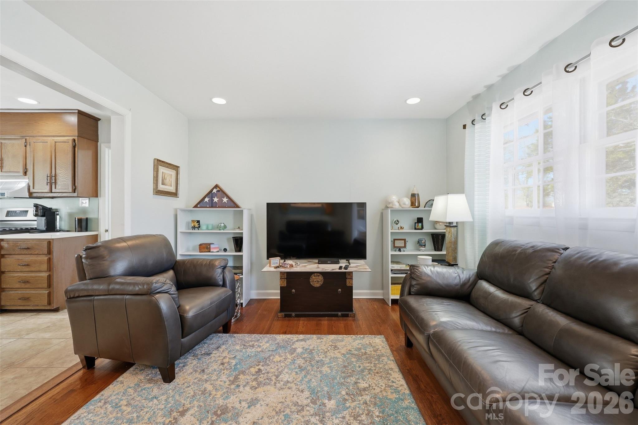 324 17th Avenue NE Hickory NC 28601