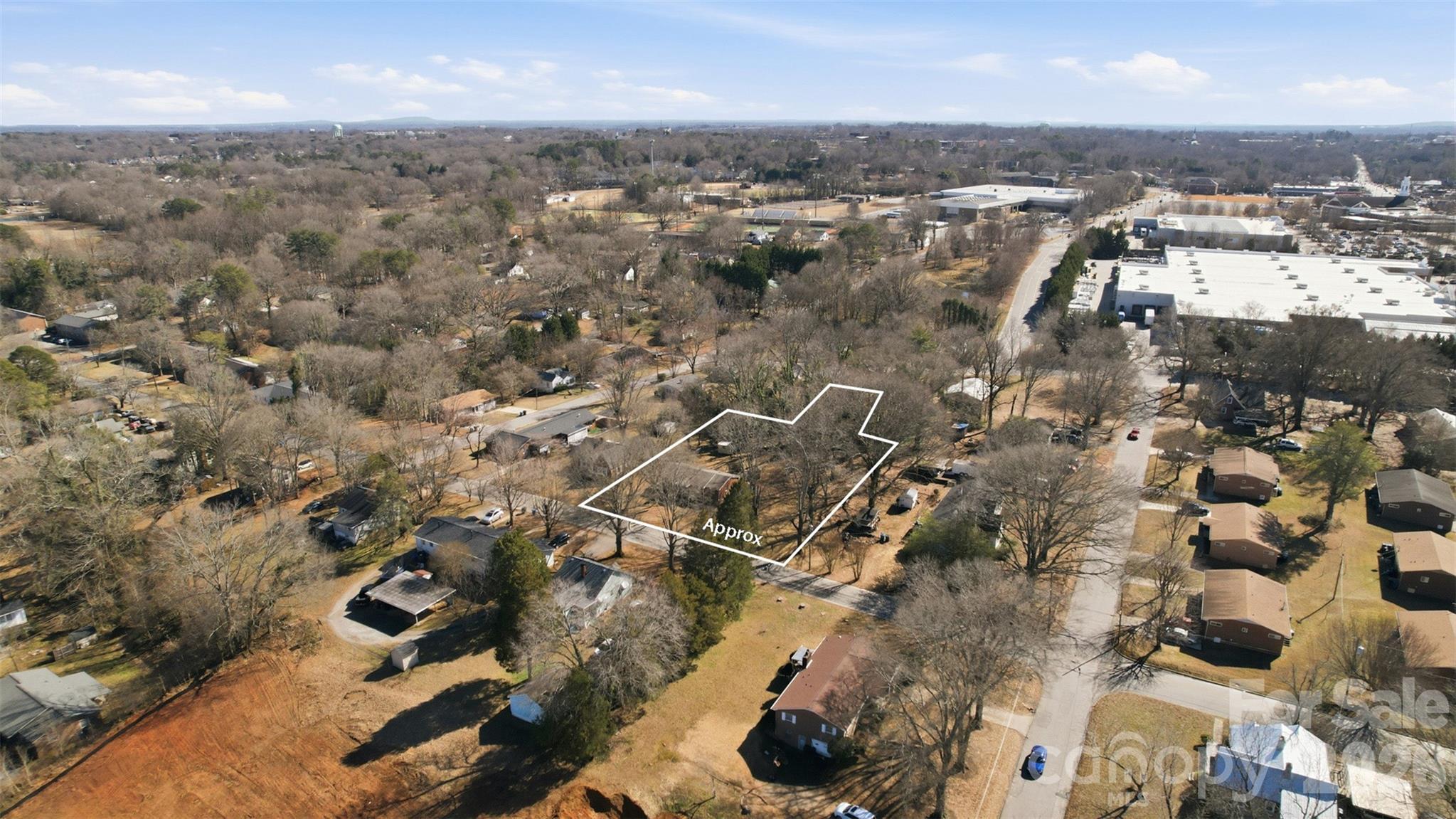 324 17th Avenue NE Hickory NC 28601