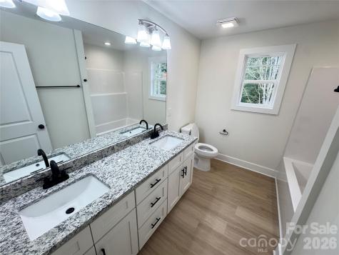 1205 Summerhill Street SW Lenoir NC 28645