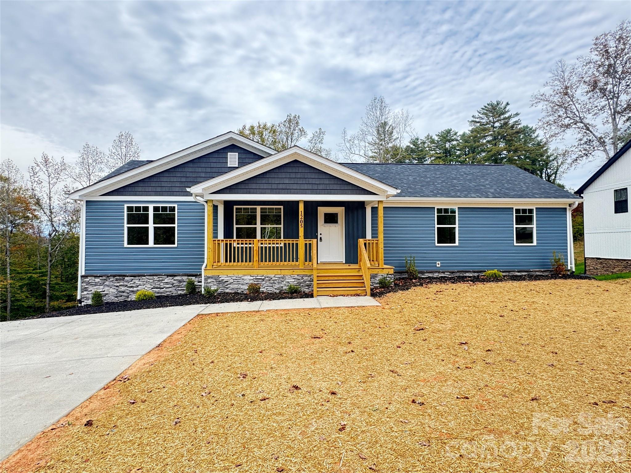 1205 Summerhill Street SW Lenoir NC 28645