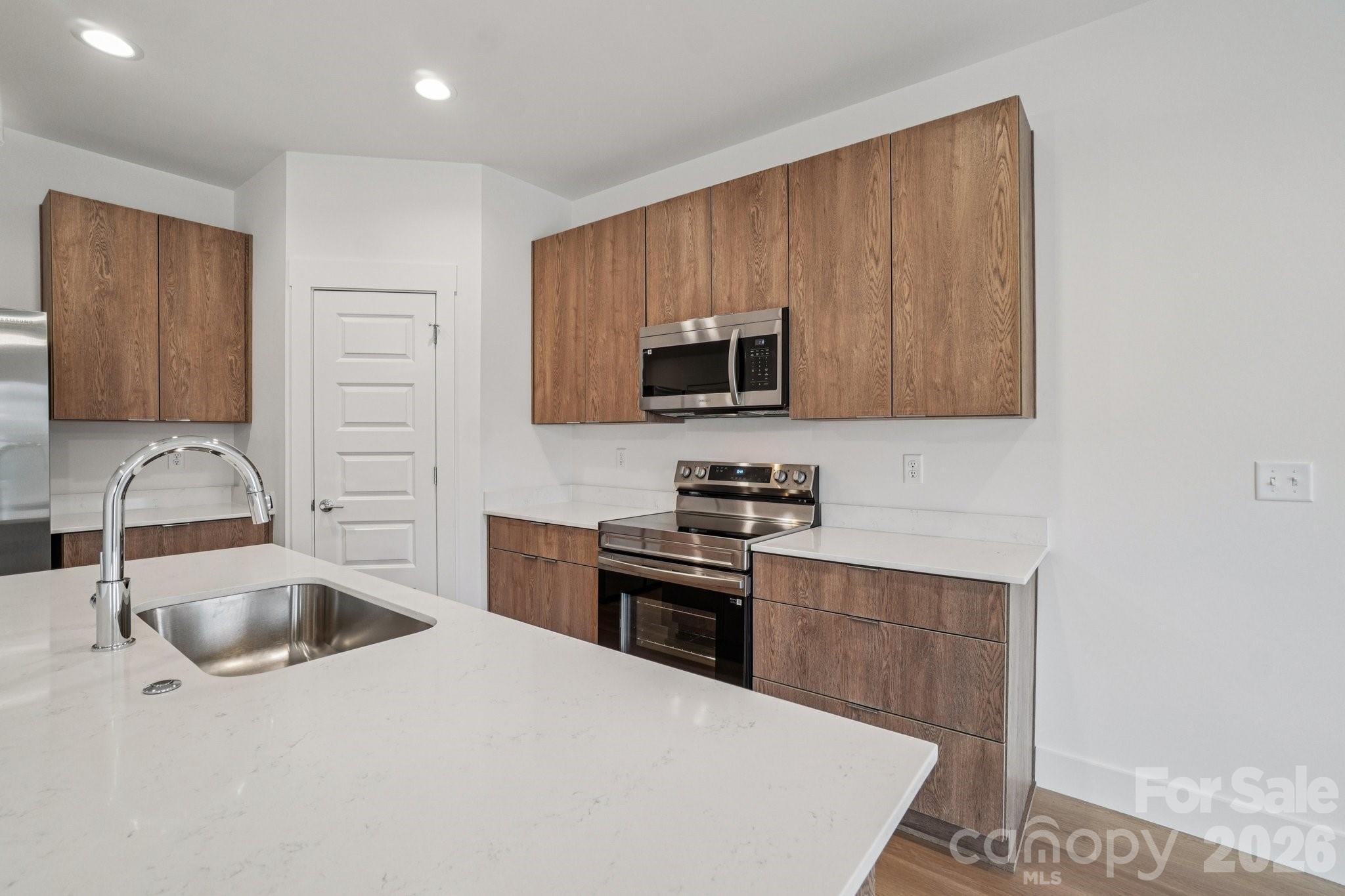 17 Bolton Street Asheville NC 28806