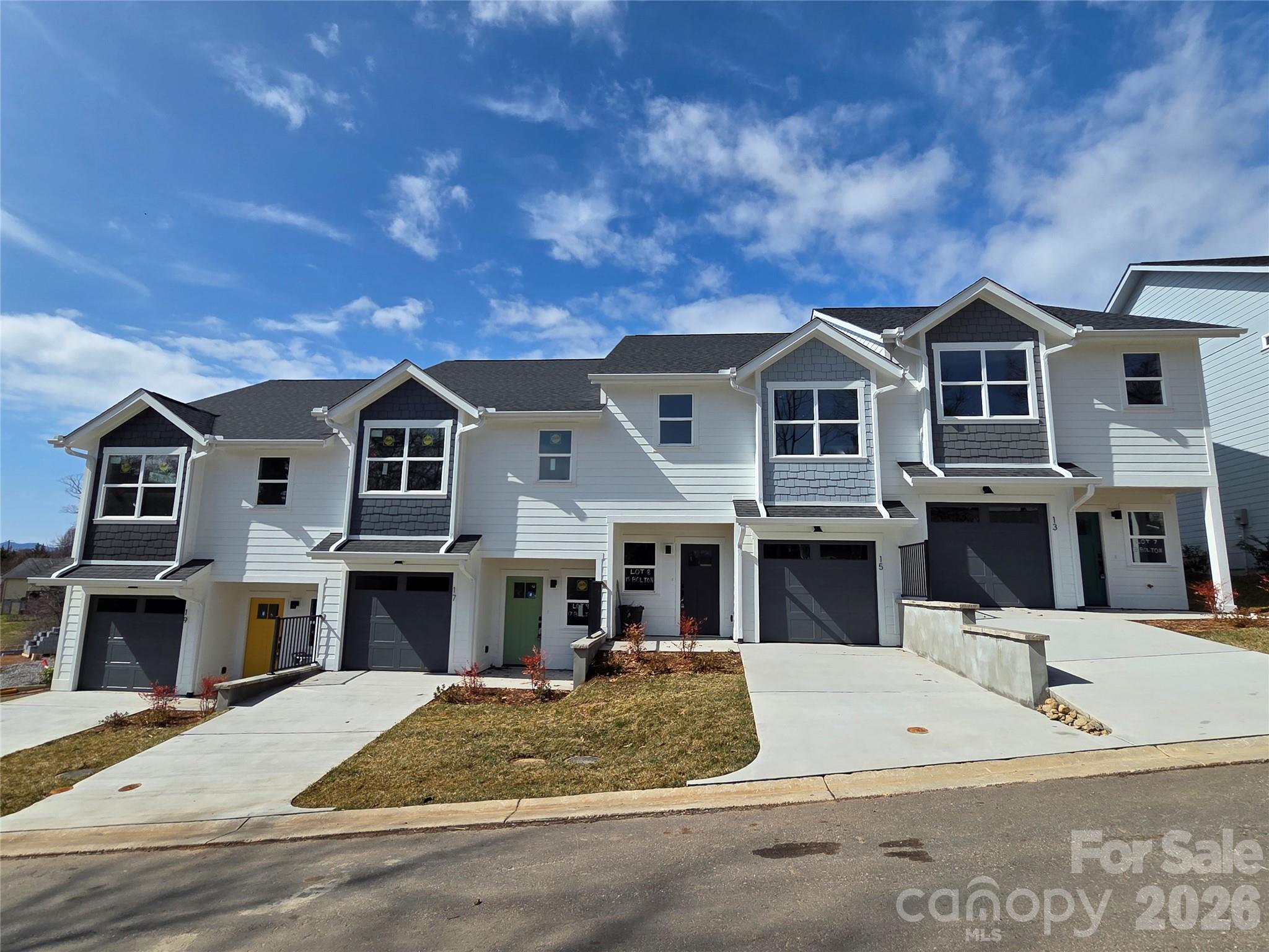 17 Bolton Street Asheville NC 28806