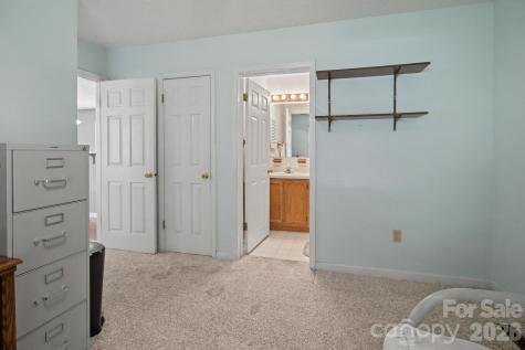 21 Sydney Lane Asheville NC 28806