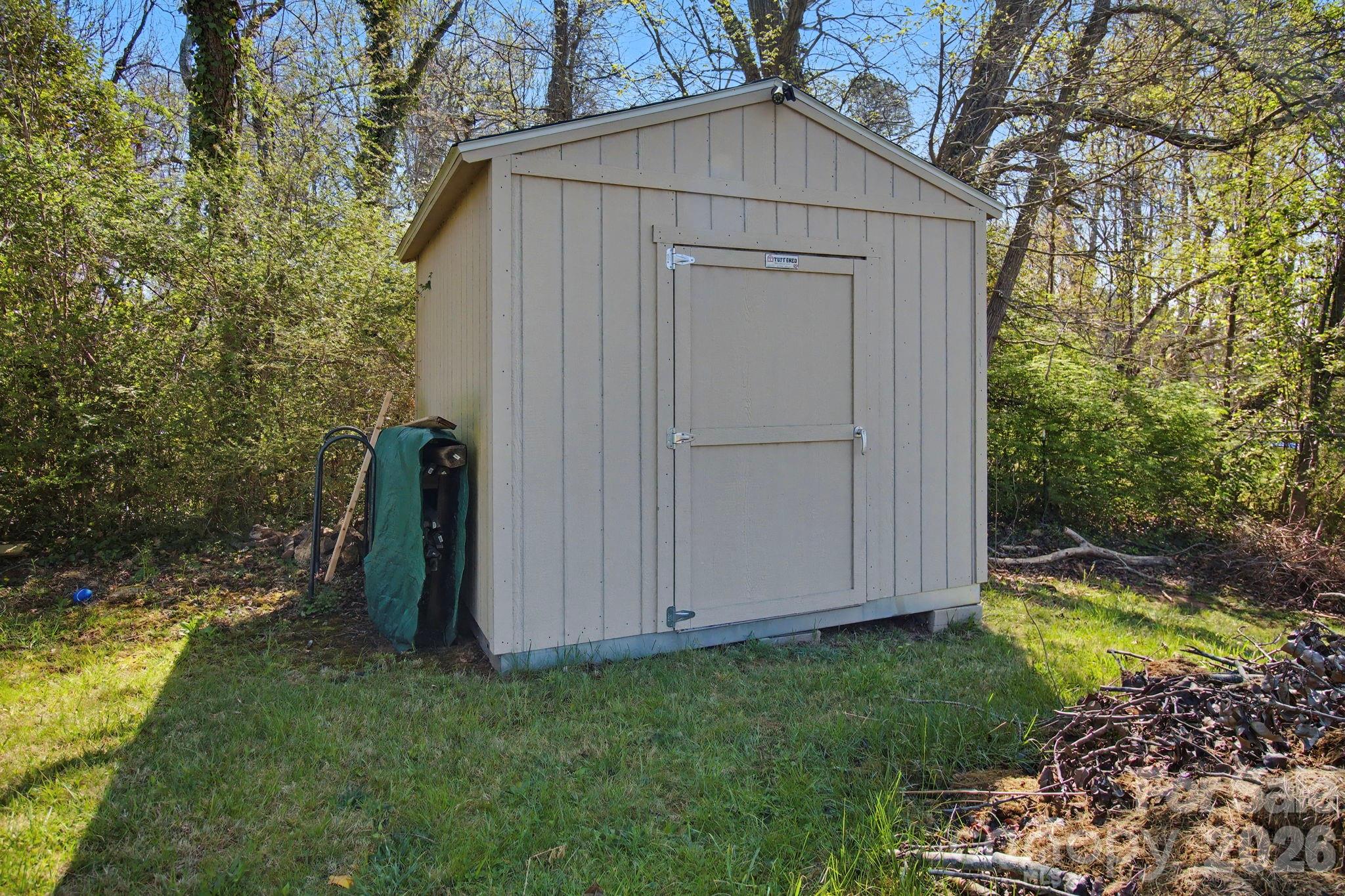 21 Sydney Lane Asheville NC 28806