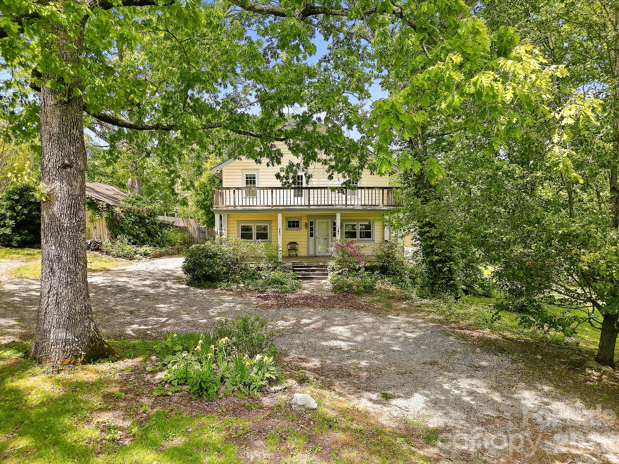 479 Street Pauls Road Hendersonville NC 28792