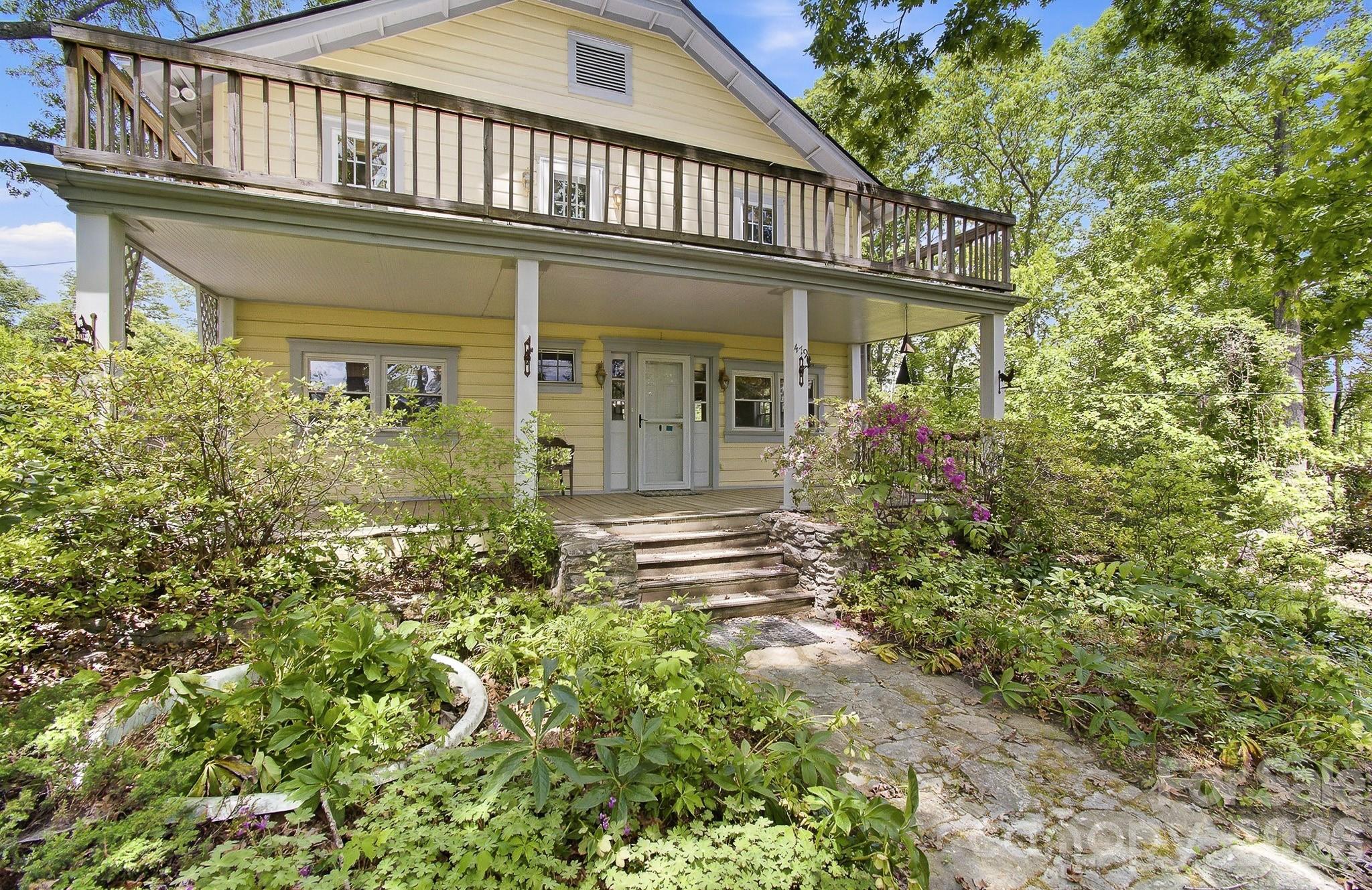 479 Street Pauls Road Hendersonville NC 28792