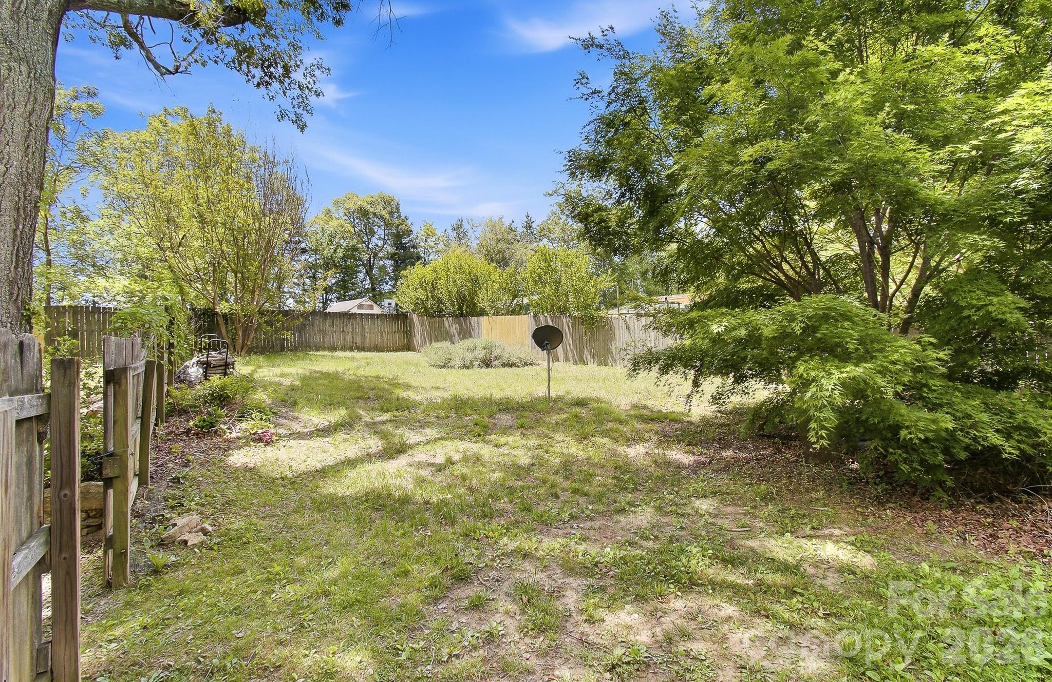 479 Street Pauls Road Hendersonville NC 28792