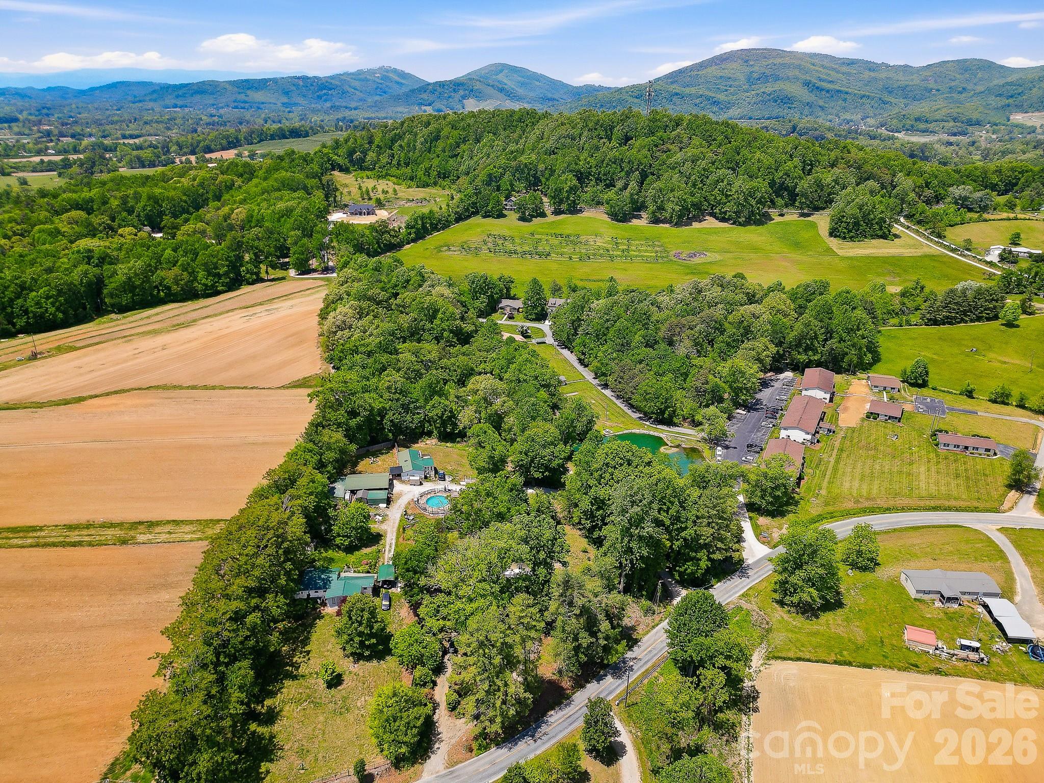 479 Street Pauls Road Hendersonville NC 28792