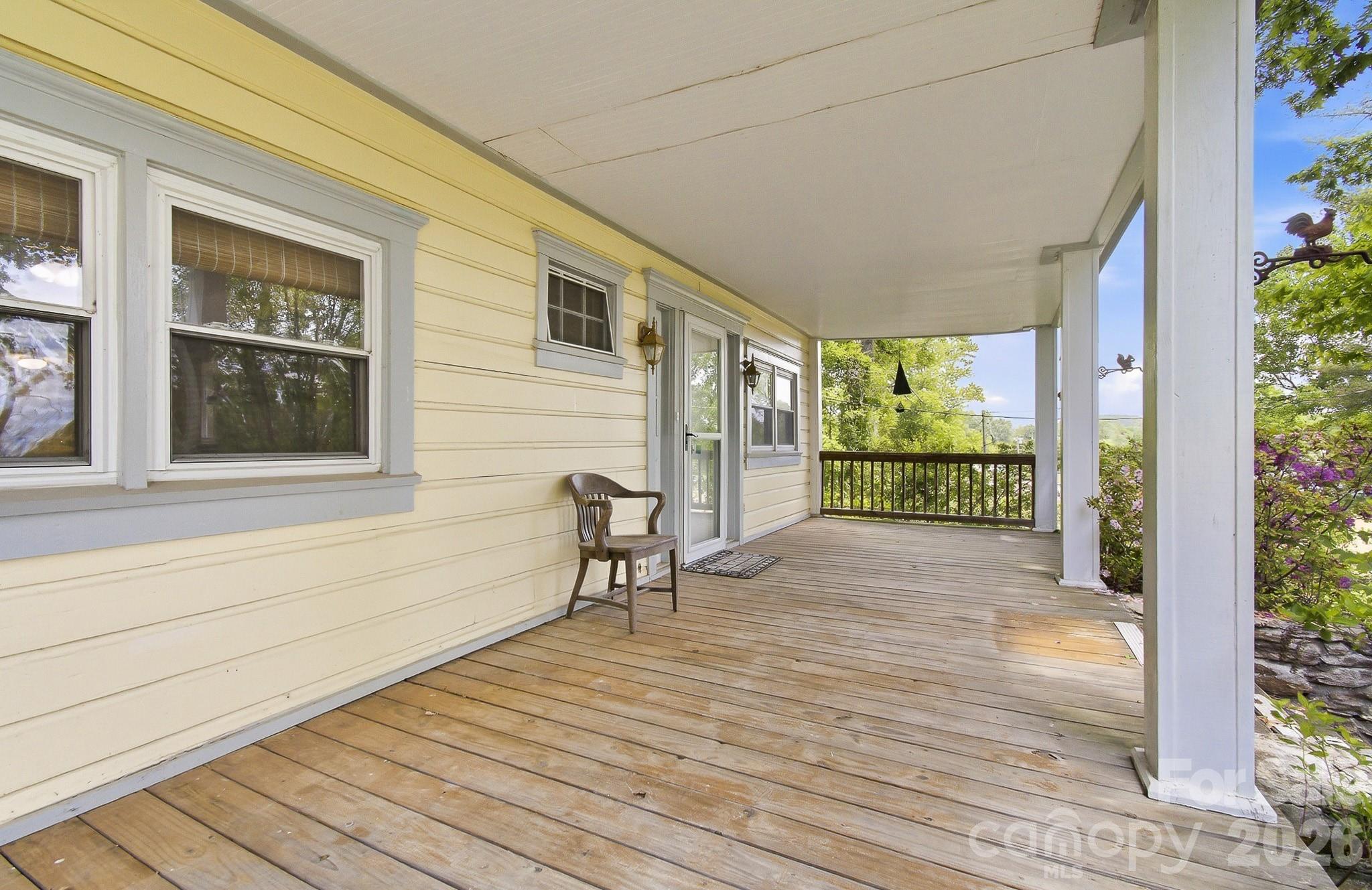 479 Street Pauls Road Hendersonville NC 28792