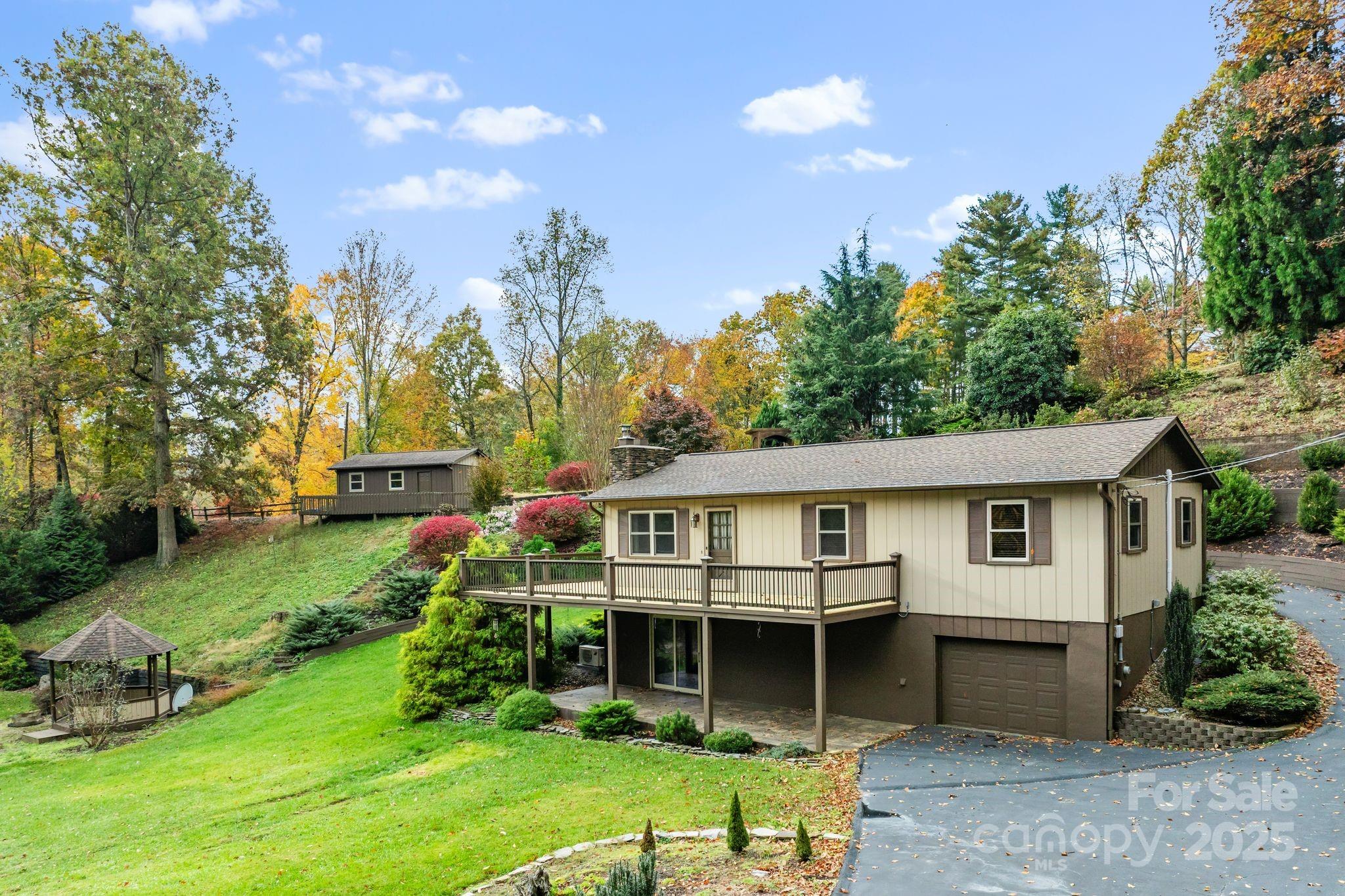 100 Beech Valley Estate Weaverville NC 28787