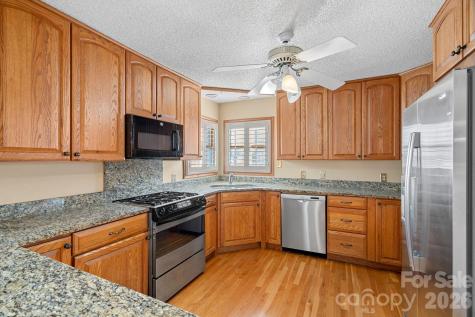 18726 Bluff Point Road Cornelius NC 28031
