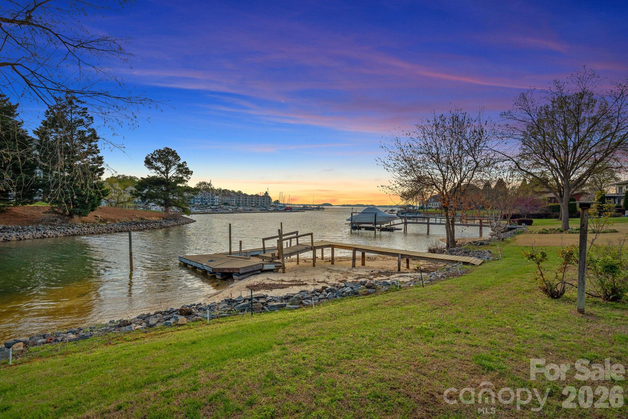 18726 Bluff Point Road Cornelius NC 28031