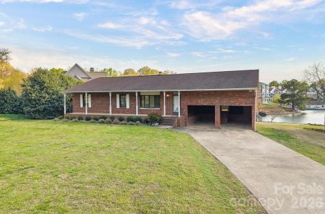 18726 Bluff Point Road Cornelius NC 28031
