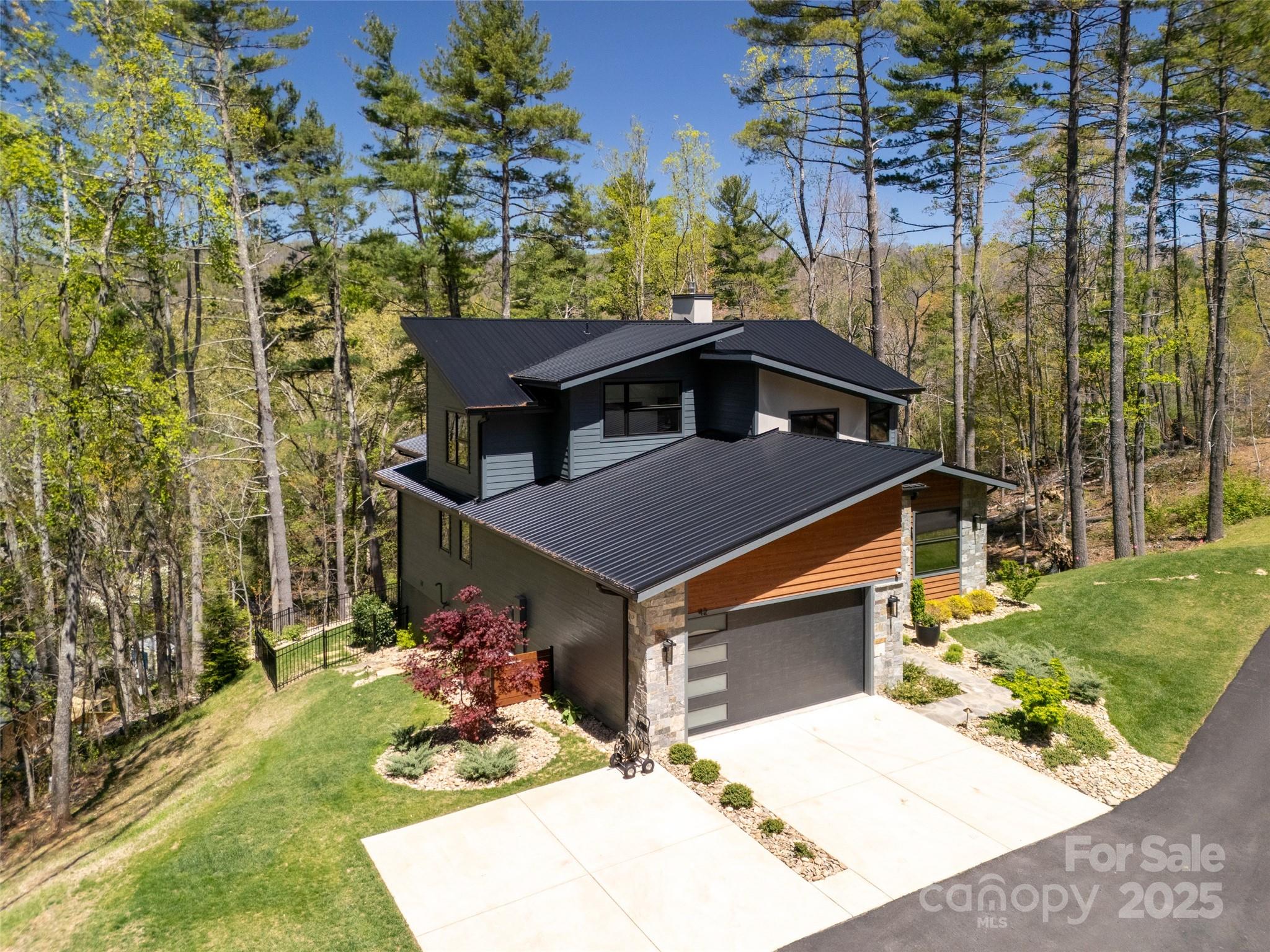 42 Spring Cove Road Asheville NC 28804