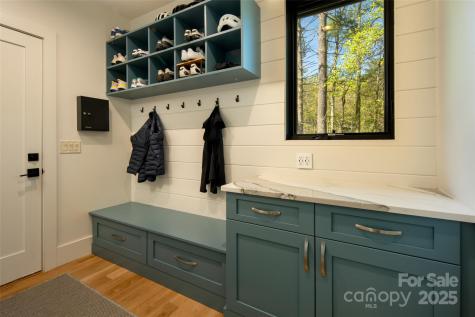 42 Spring Cove Road Asheville NC 28804