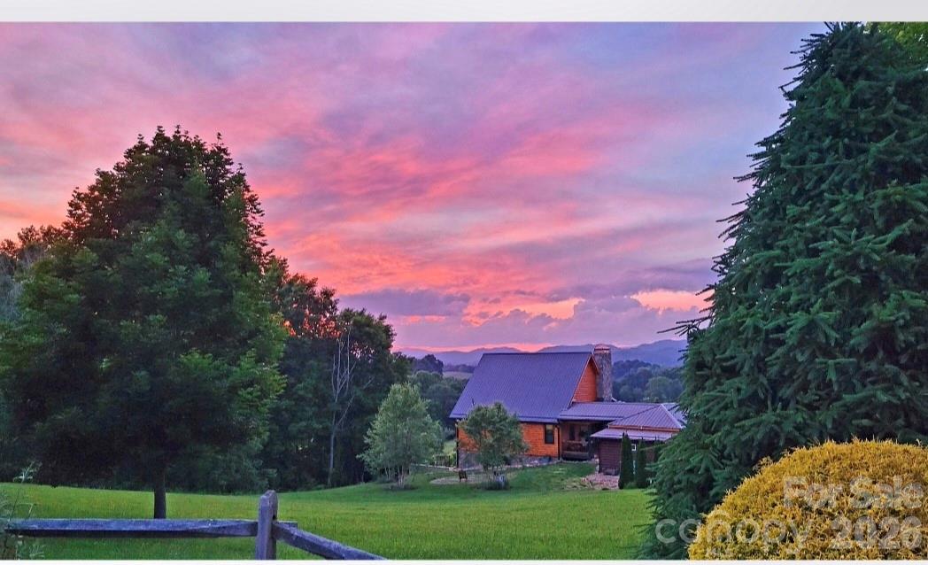55 Bear Paw Lane Sparta NC 28675