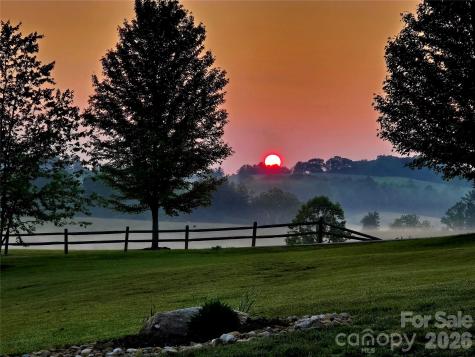 55 Bear Paw Lane Sparta NC 28675