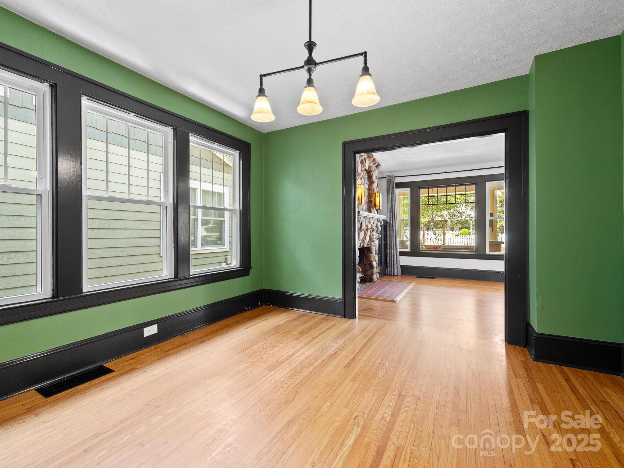 106 Brevard Road Asheville NC 28806