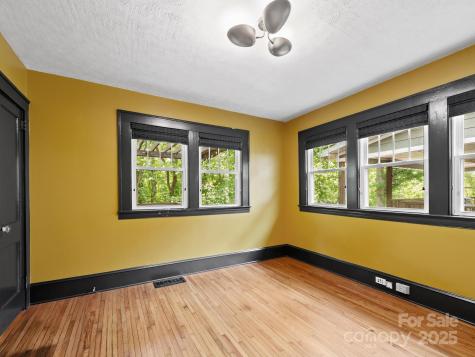 106 Brevard Road Asheville NC 28806