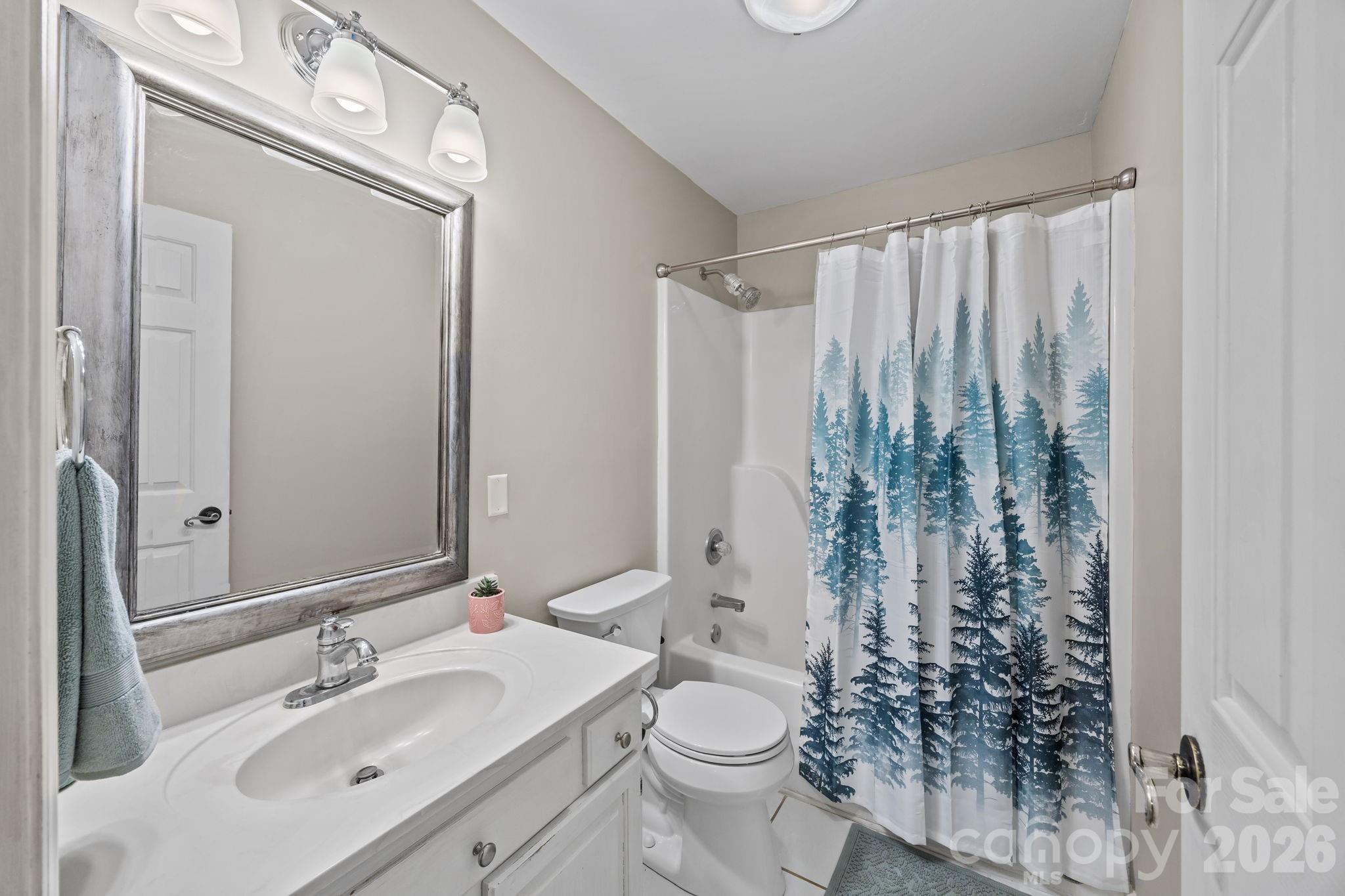 3156 Teresa Drive Lincolnton NC 28092