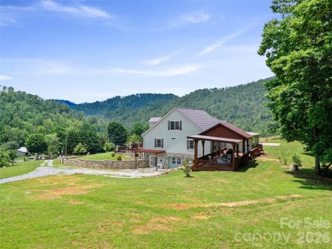253 Odoms Chapel Road Bakersville NC 28705