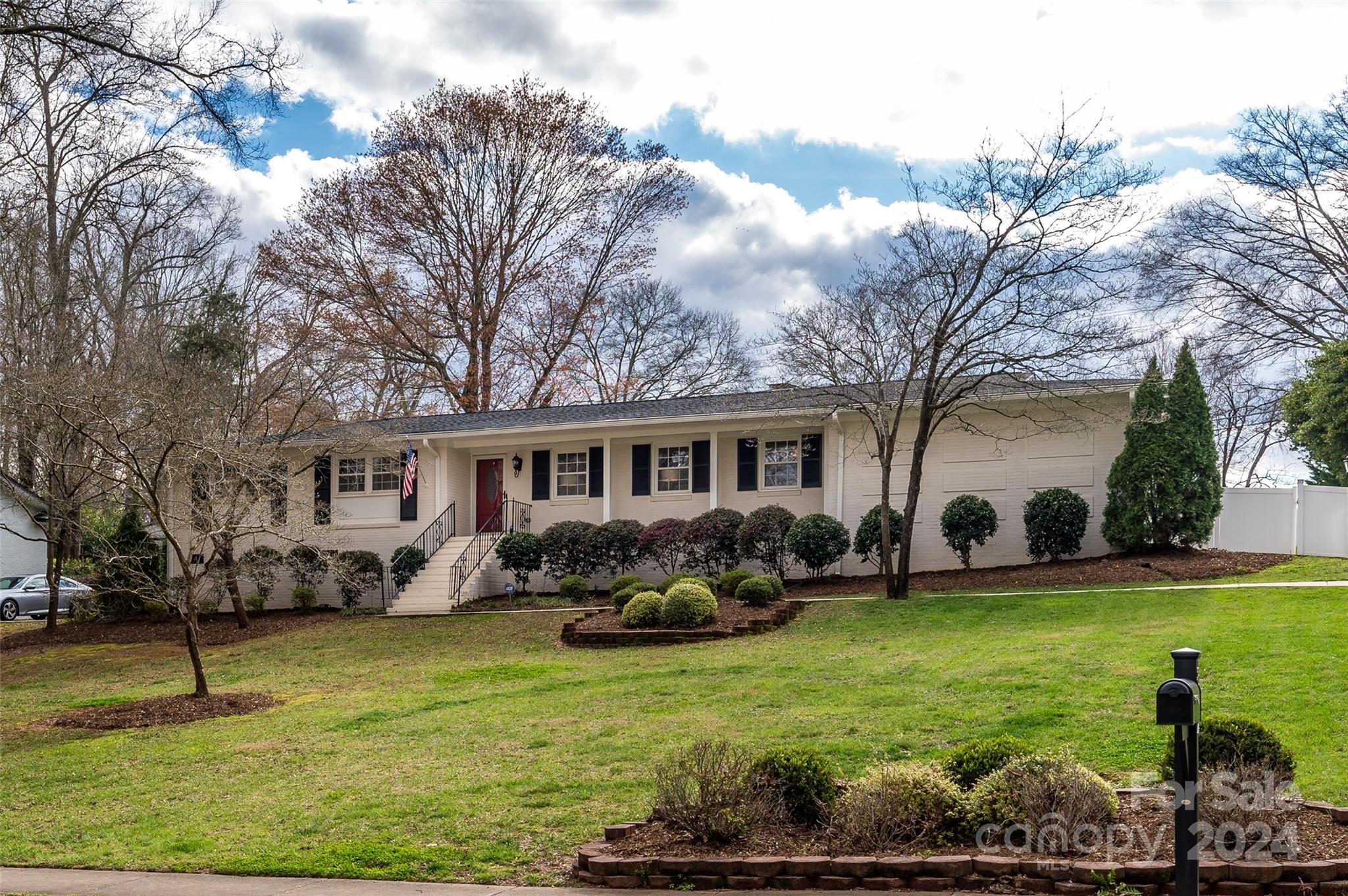 812 Wingrave Drive Charlotte NC 28270