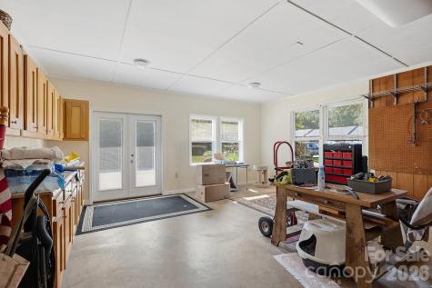 4323 Creemore Drive Charlotte NC 28213