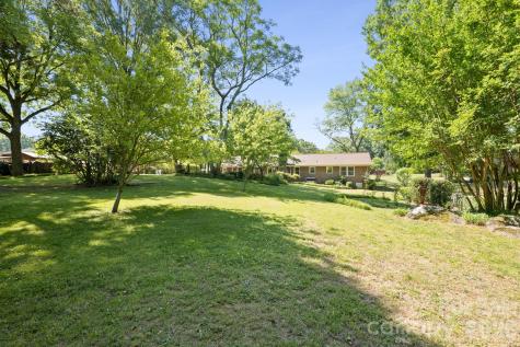 4323 Creemore Drive Charlotte NC 28213