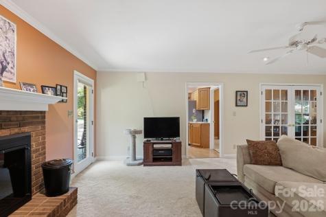 4323 Creemore Drive Charlotte NC 28213