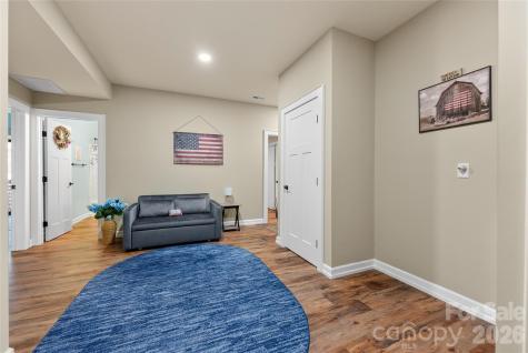 47 Winghaven Heights Waynesville NC 28786