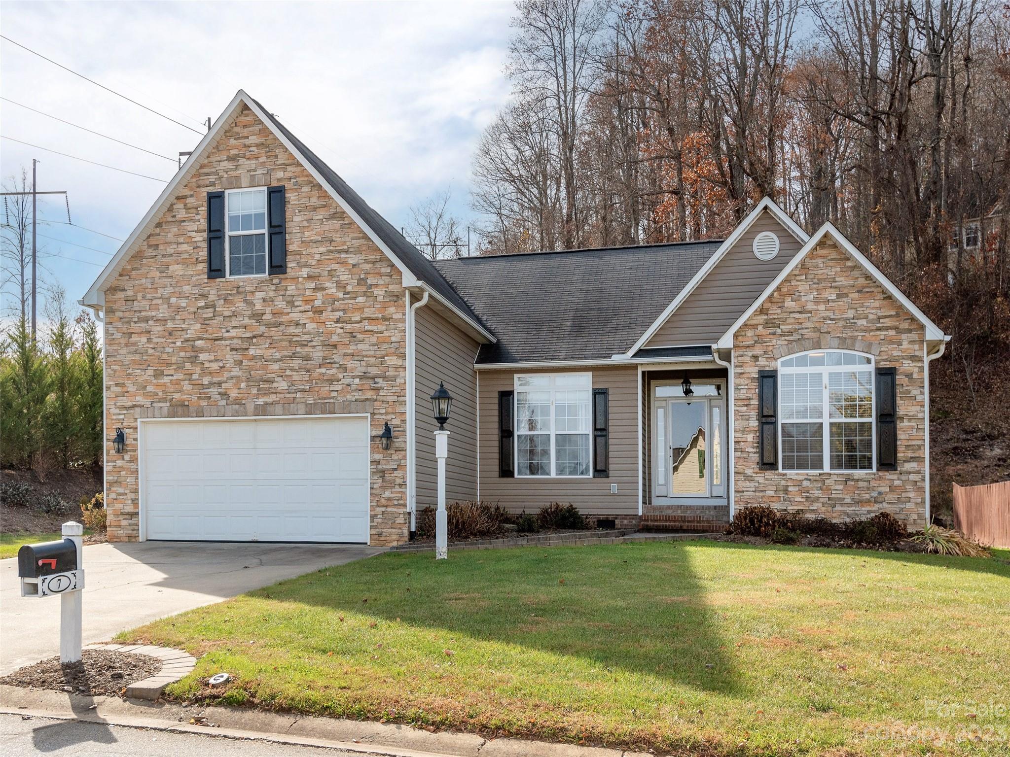7 Groton Way Arden NC 28704