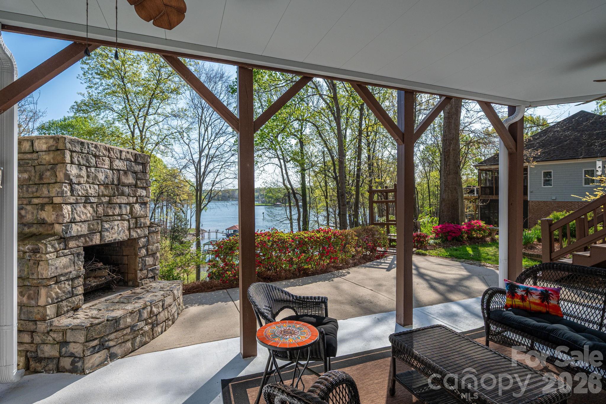 103 Shelter Cove Lane Mooresville NC 28117