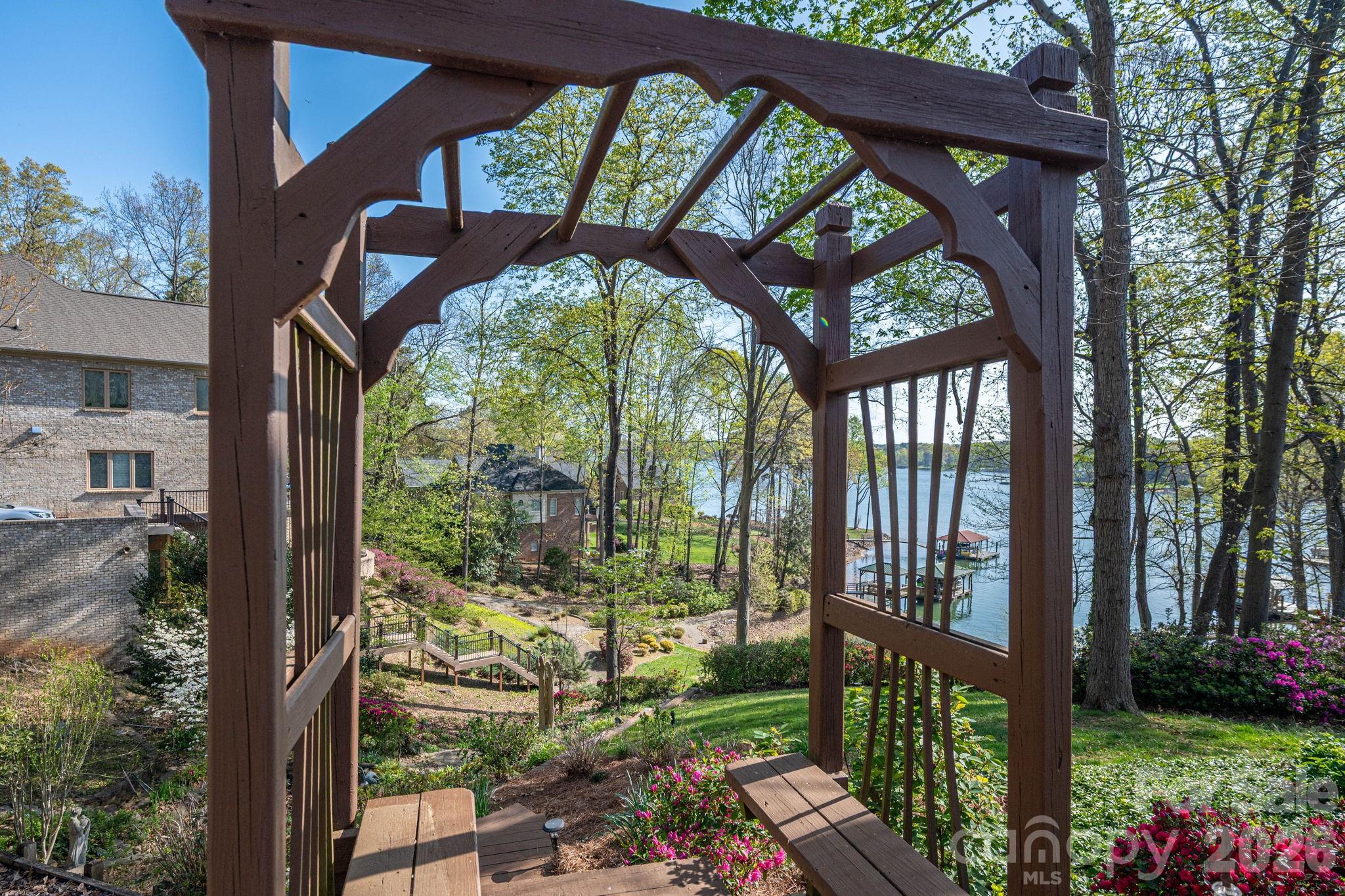 103 Shelter Cove Lane Mooresville NC 28117