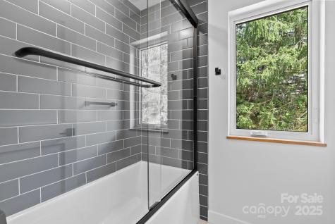 520 Tenth Street Black Mountain NC 28711