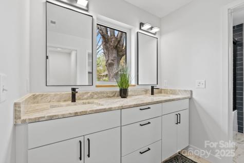 520 Tenth Street Black Mountain NC 28711