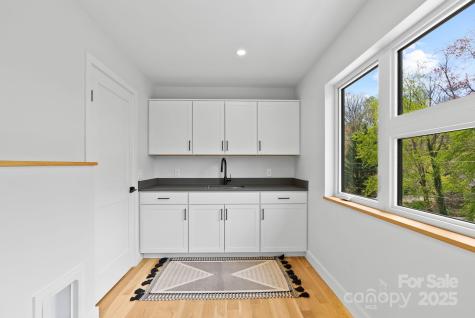 520 Tenth Street Black Mountain NC 28711