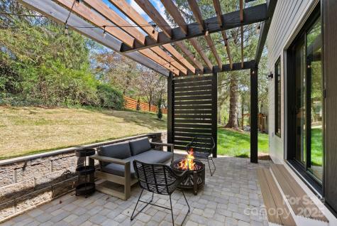 520 Tenth Street Black Mountain NC 28711