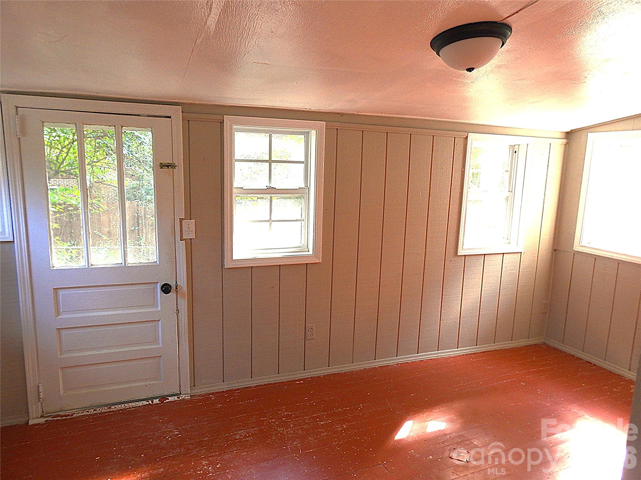 201 Merriman Road Hendersonville NC 28791