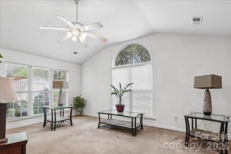 2127 Candlelight Woods Drive Matthews NC 28105