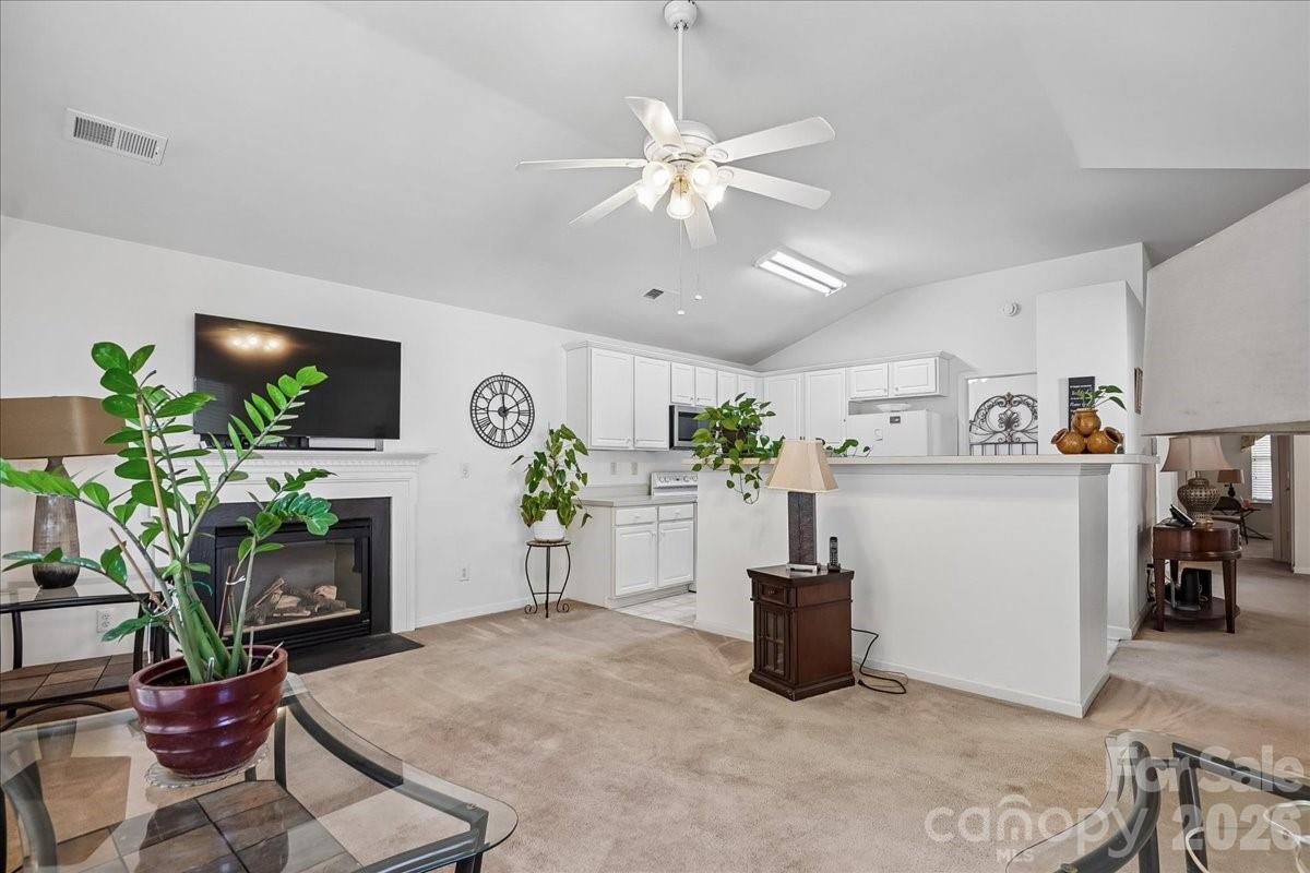 2127 Candlelight Woods Drive Matthews NC 28105