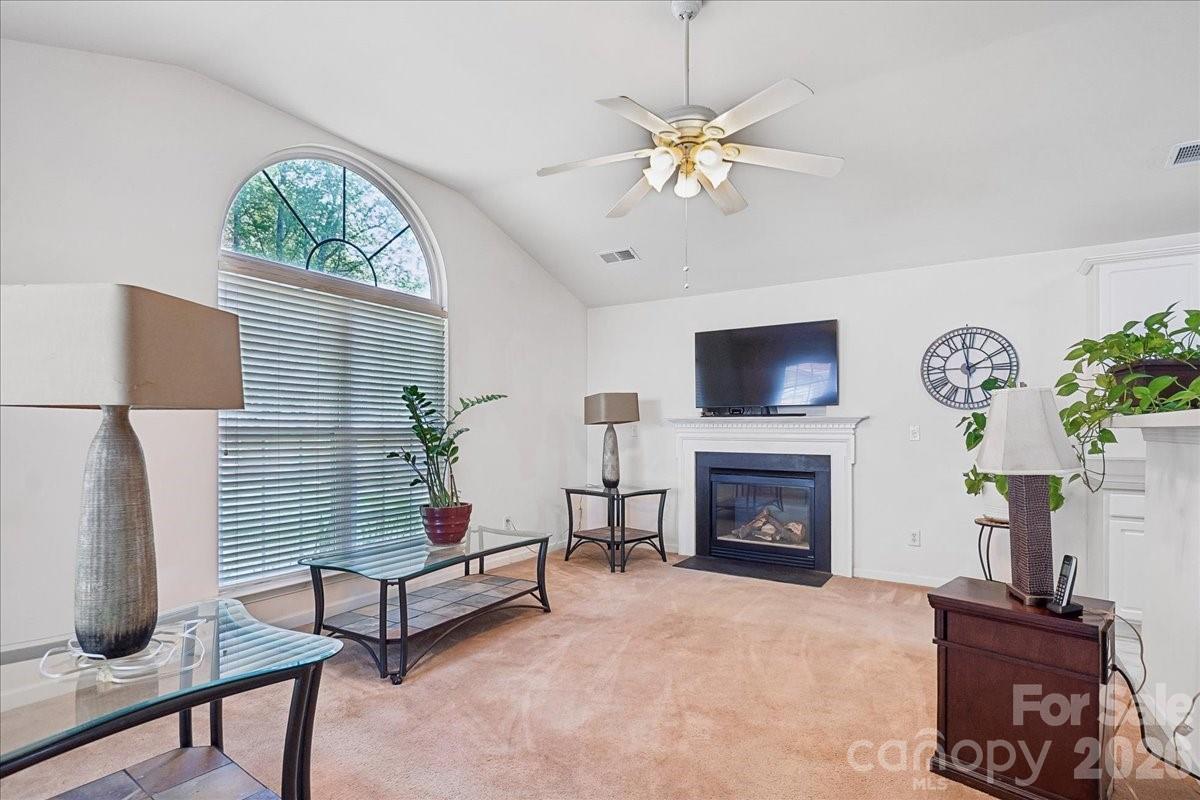 2127 Candlelight Woods Drive Matthews NC 28105