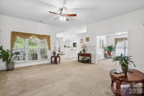 2127 Candlelight Woods Drive Matthews NC 28105