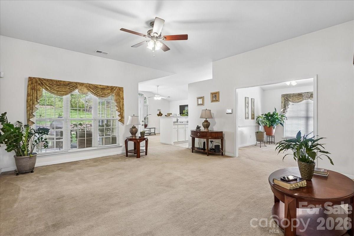 2127 Candlelight Woods Drive Matthews NC 28105