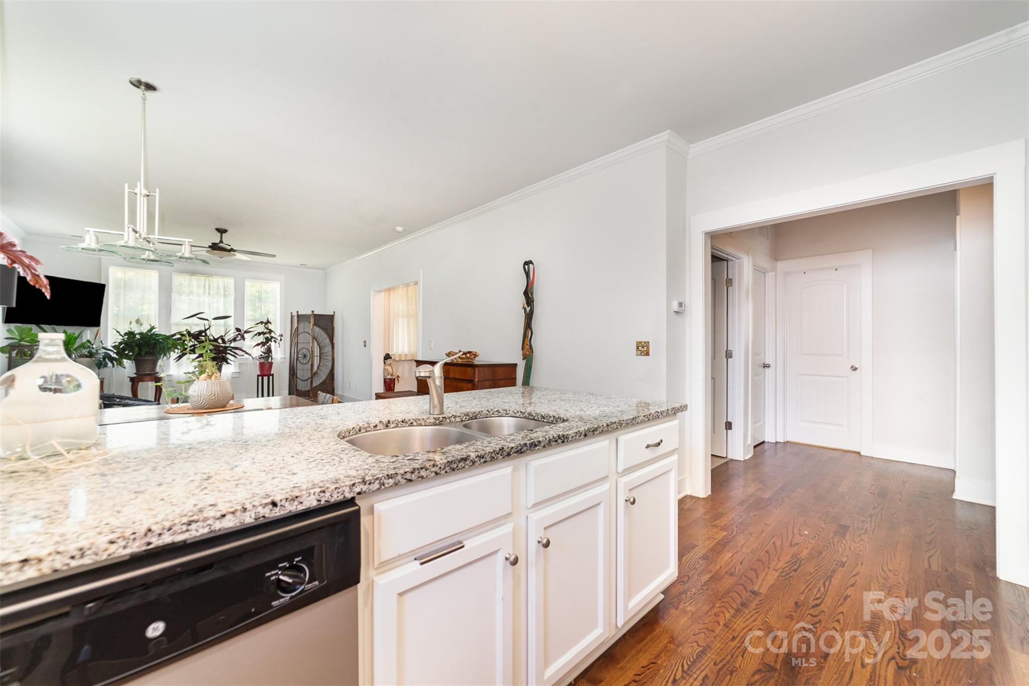 232 Orange Street Charlotte NC 28205