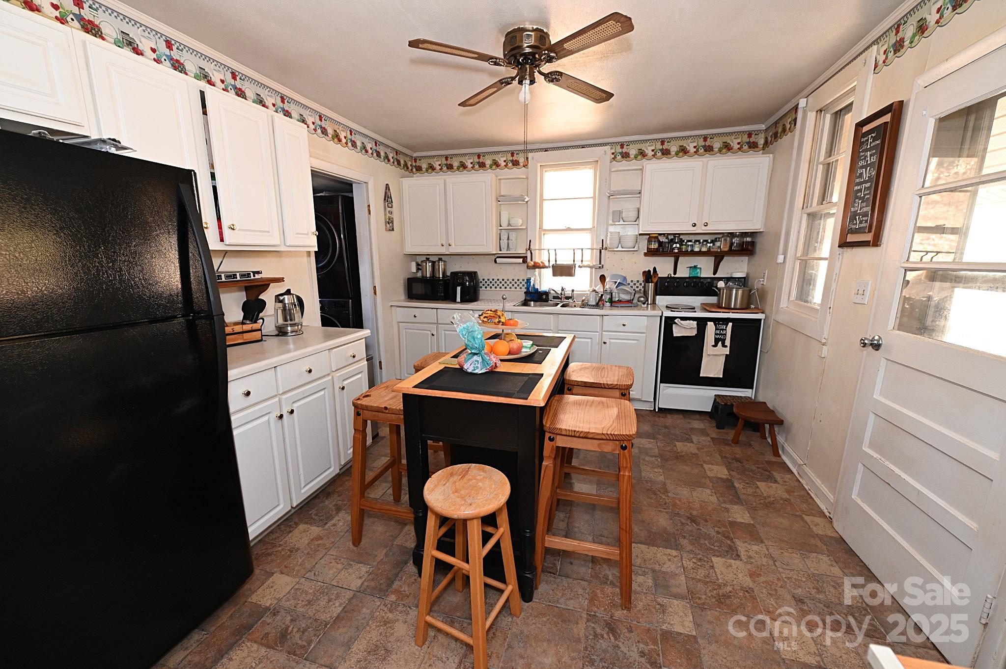 478 Foxwood Drive Marion NC 28752