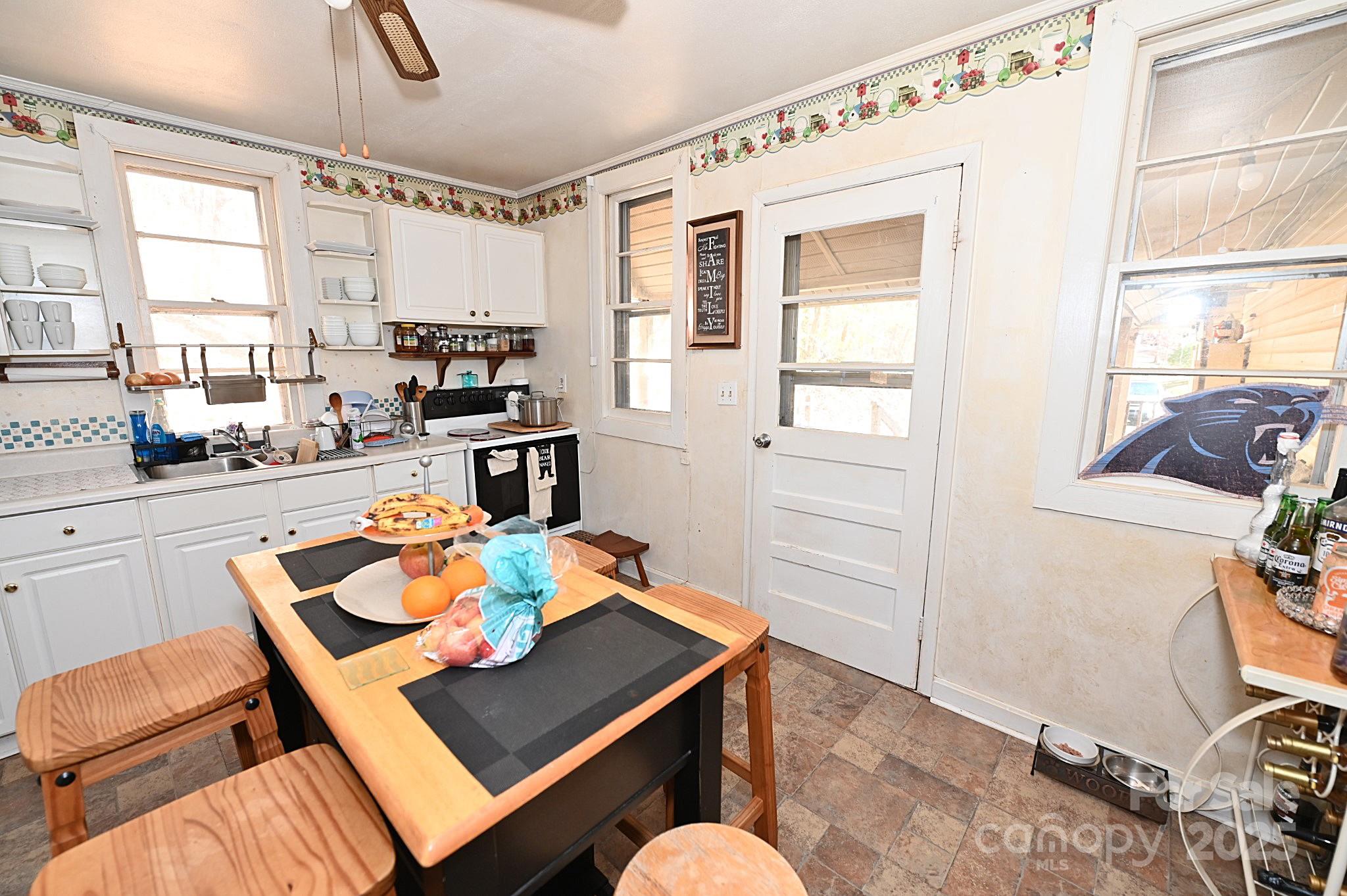 478 Foxwood Drive Marion NC 28752