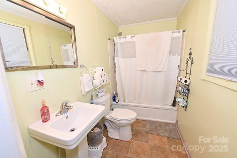 478 Foxwood Drive Marion NC 28752