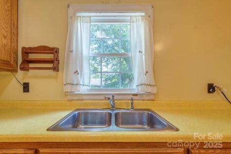 37 Taft Avenue Asheville NC 28803